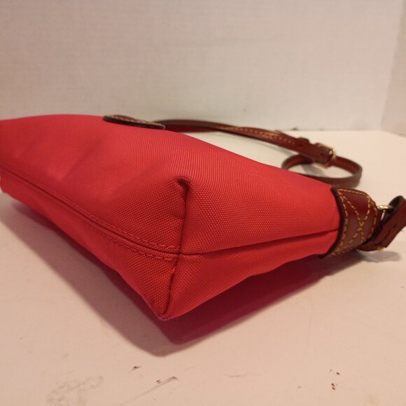DOONEY & BOURKE Red Nylon Pouchette Mini Crossbody Bag Zip-Top - Picture 12 of 15